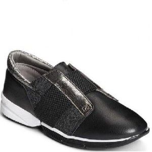 Aerosoles Women's Fresh Air Black Sneakers Size 6M